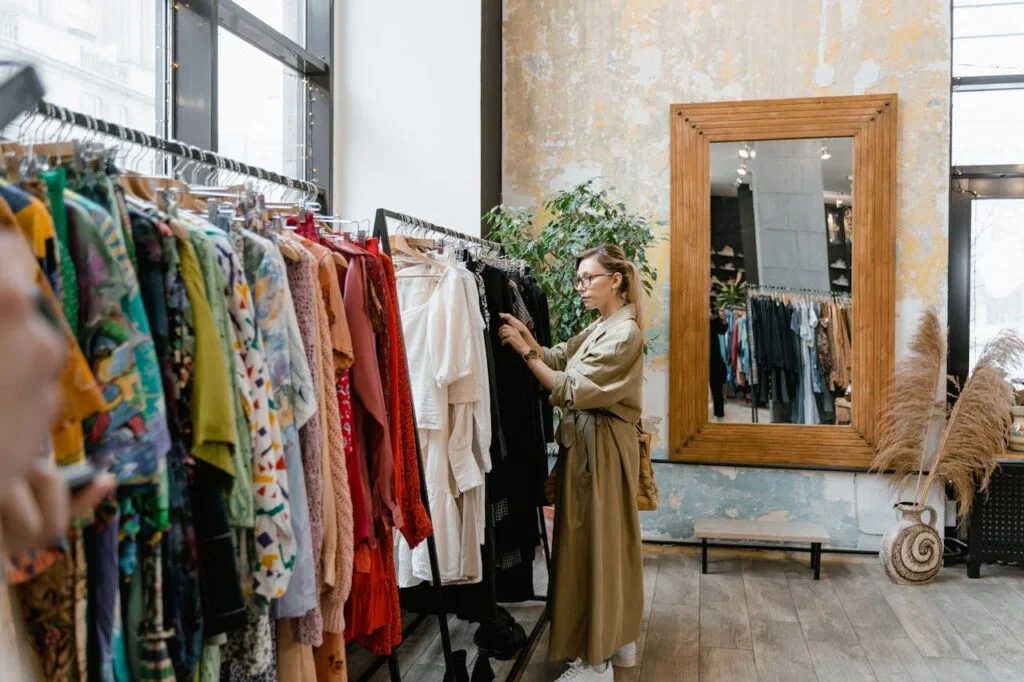 Conscious shopping for clothes